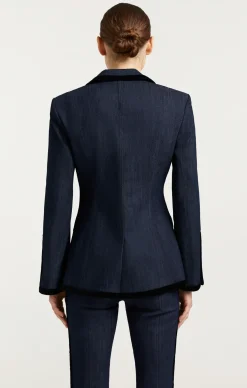 Ariane Blazer